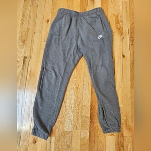 Nike Sportswear Club Men's Jogger Pants - Gray, Size M